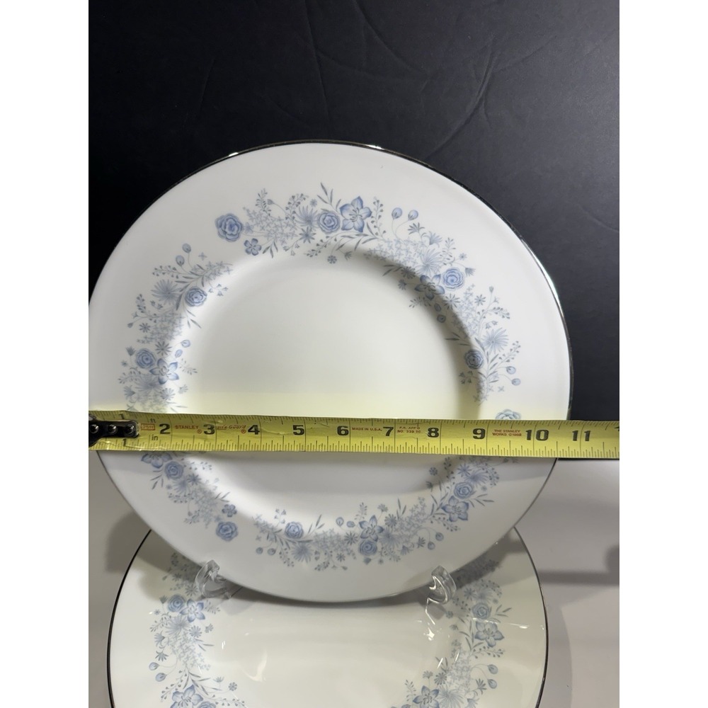 Wedgwood Belle Fleur Bone China Dinnerware Set Plates & Bowl Made England - Picture 4 of 14